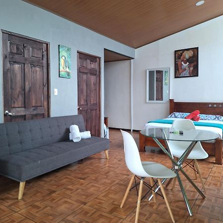 Anchia - Hostel Alajuela Exteriér fotografie
