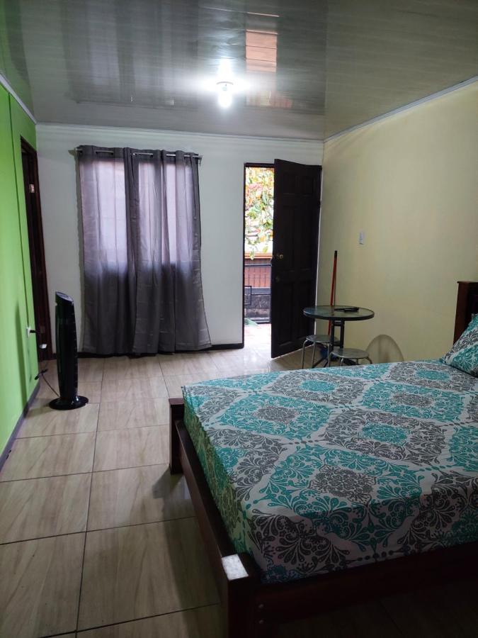 Anchia - Hostel Alajuela Exteriér fotografie
