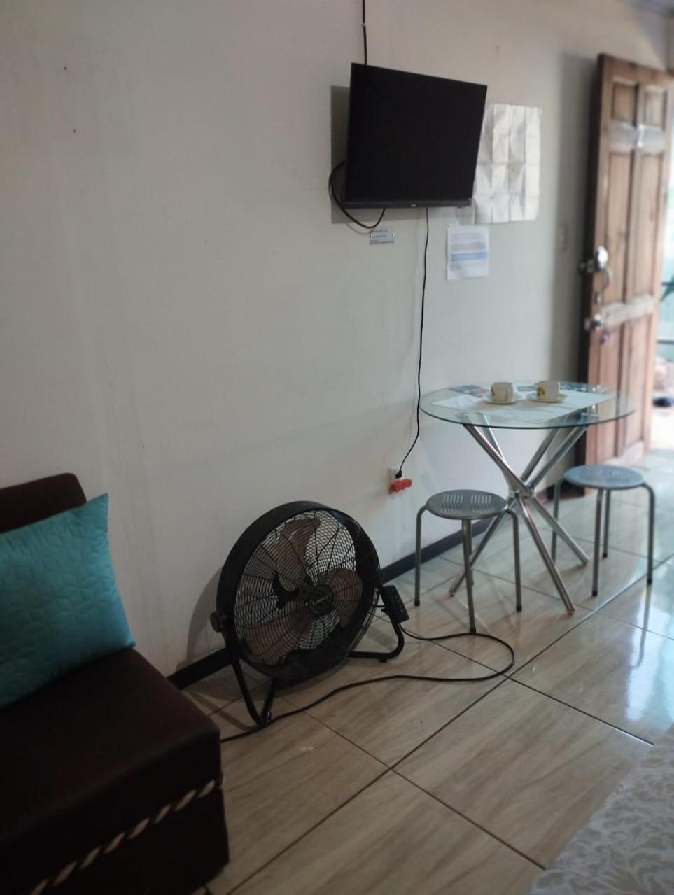 Anchia - Hostel Alajuela Exteriér fotografie